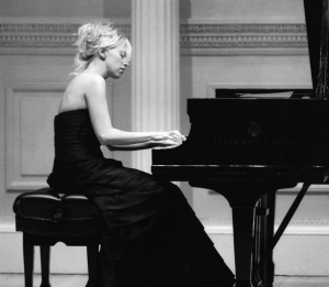 Kristie at piano Kristie piano instructor Scottsdale